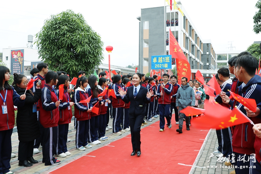 高三学子进场现场