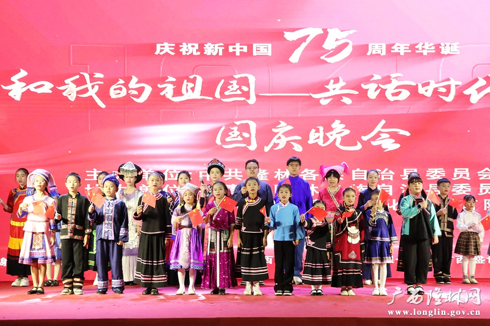4V8A3443