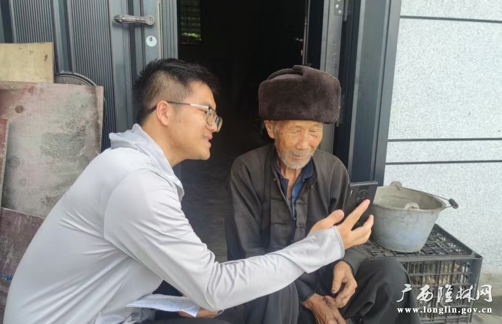 上门开展高龄认证工作图片 (4)