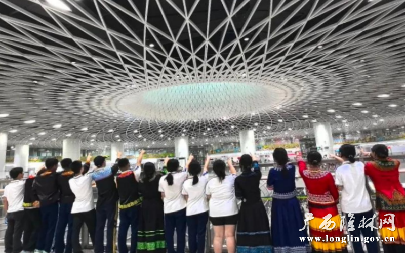 图片1 图片1
